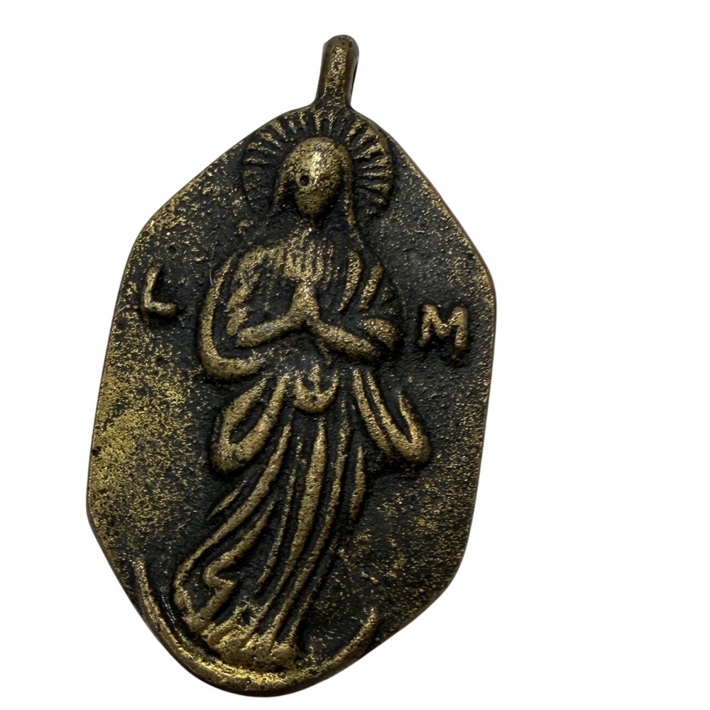 Vintage Bronze Tone Religious Medal Pendant Praying Virgin Mary LM Charm